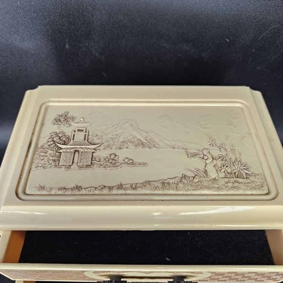 Vintage Japanese celluloid/bakelite? 3 drawer Jewelry box. - Picture 4 of 9